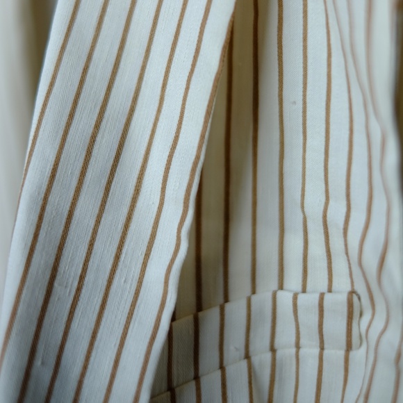 Piazza Sempione Long Beige Striped Vest - Picture 6 of 7